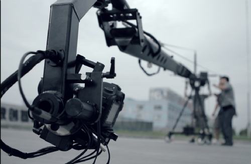 多角度拍摄的产品演示片如何进行周详的策划