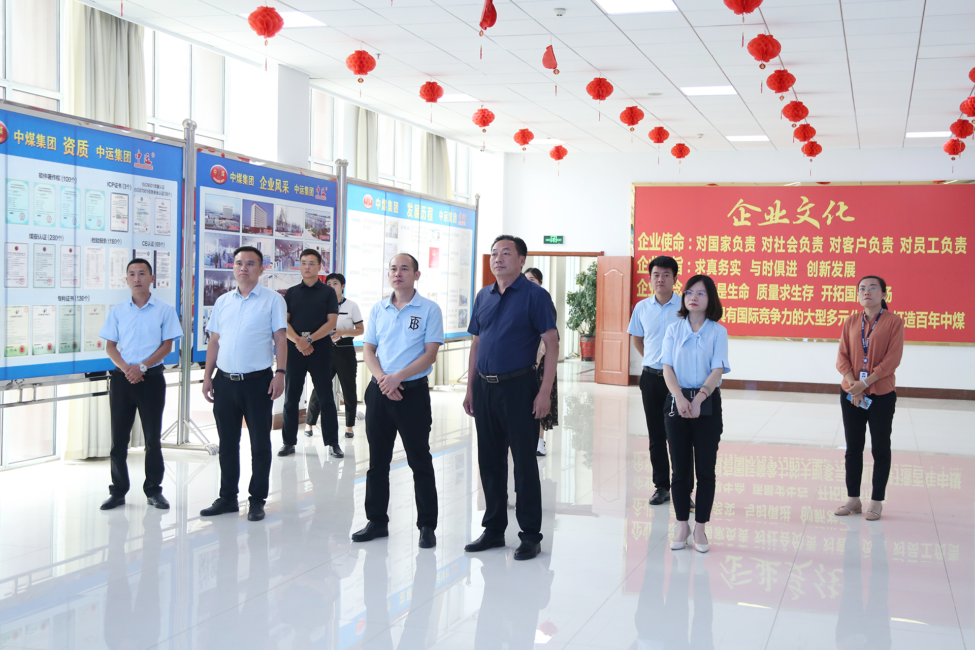 热烈欢迎共青团济宁市委领导一行莅临集团参观指导